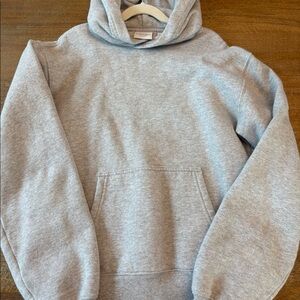 Aritzia Cozy Sweatfleece Perfect Hoodie in Heather Chrome XS
